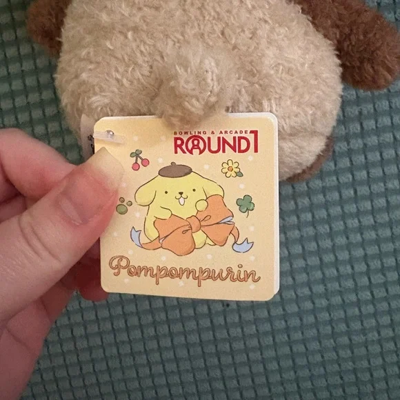 Sanrio Pompompurin in Costume- Arcade Exclusive - Picture 3 of 3